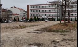 Uşak’a yeni yapılacak 2. kademe devlet hastanesi ne durumda?