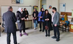 Uşak Kent Konseyi Köy Okullarını Ziyaret Ediyor