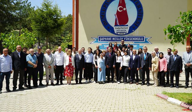 Şaphane Tarih Kültür Sanat ve Ekonomi Çalıştayı gerçekleşti