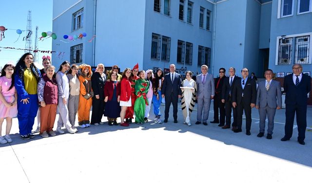 “Bir Çadır Bin Masal” Projesiyle Çocuklar Hem Eğlendi Hem Öğrendi