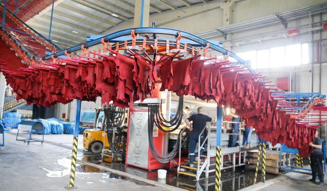 “Mevsimler değişti deri kıyafet sektöründe talep azaldı”