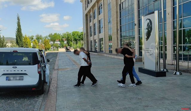 Uşak’ta uyuşturucu operasyonu; 10 kişi tutuklandı