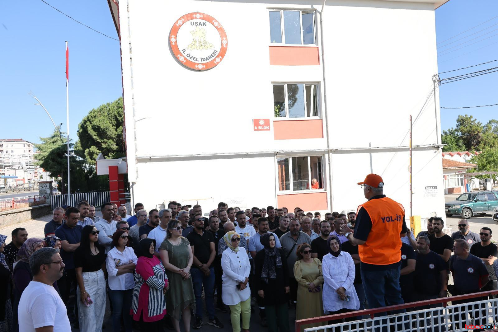 Geçinemiyoruz, Hakkımızı İstiyoruz (5)
