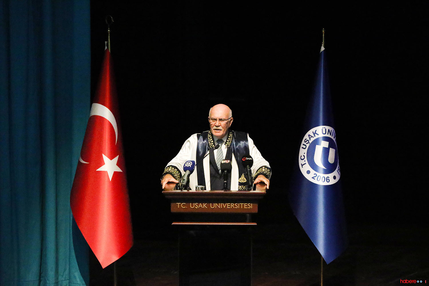 Uşak Üniversitesinden Hulusi Akar’a Fahri Doktora Unvanı 2