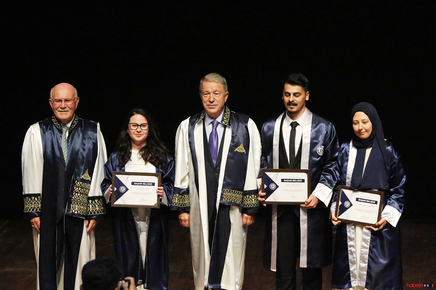 Uşak Üniversitesinden Hulusi Akar’a Fahri Doktora Unvanı 8
