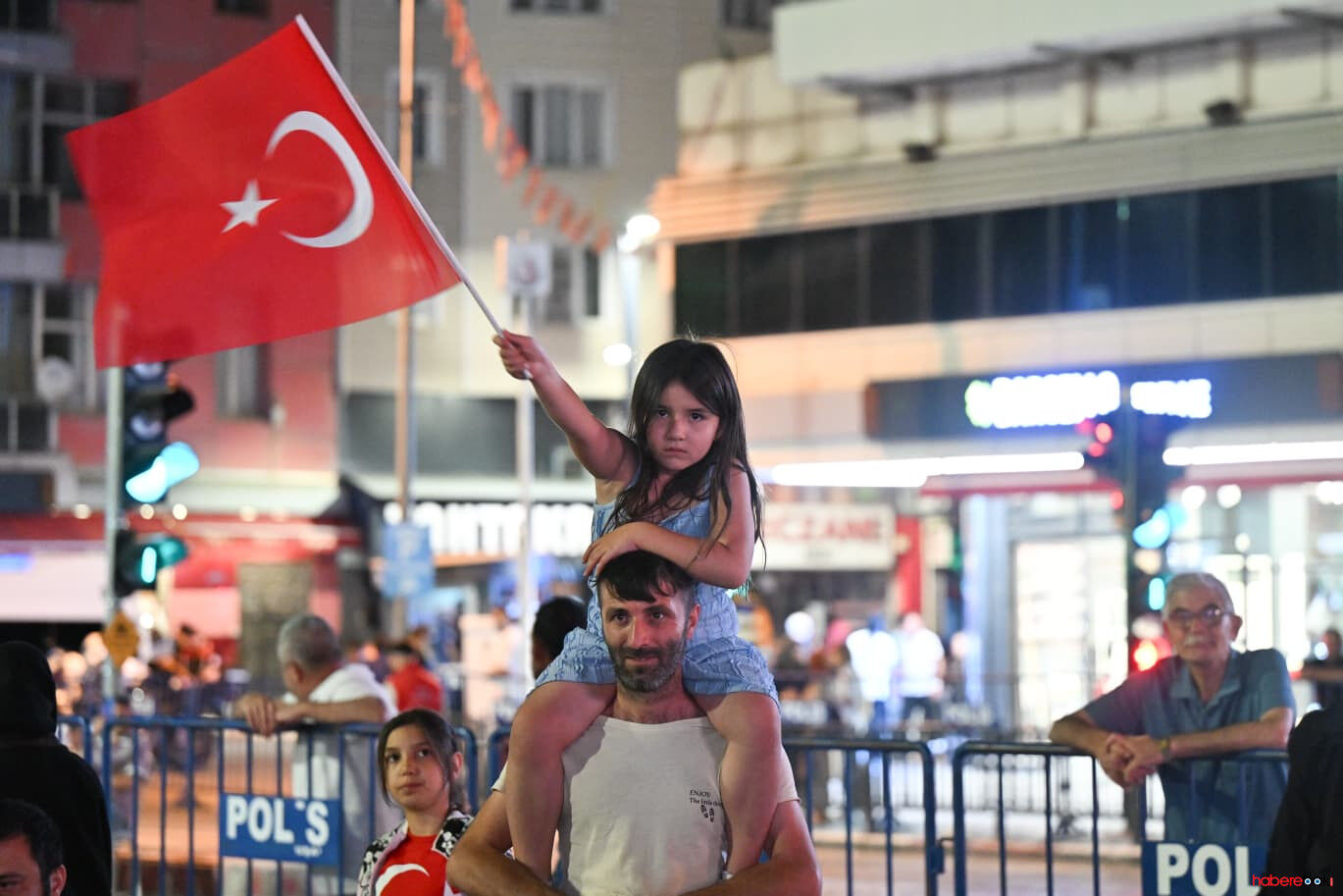 15 Temmuz Meydan 8